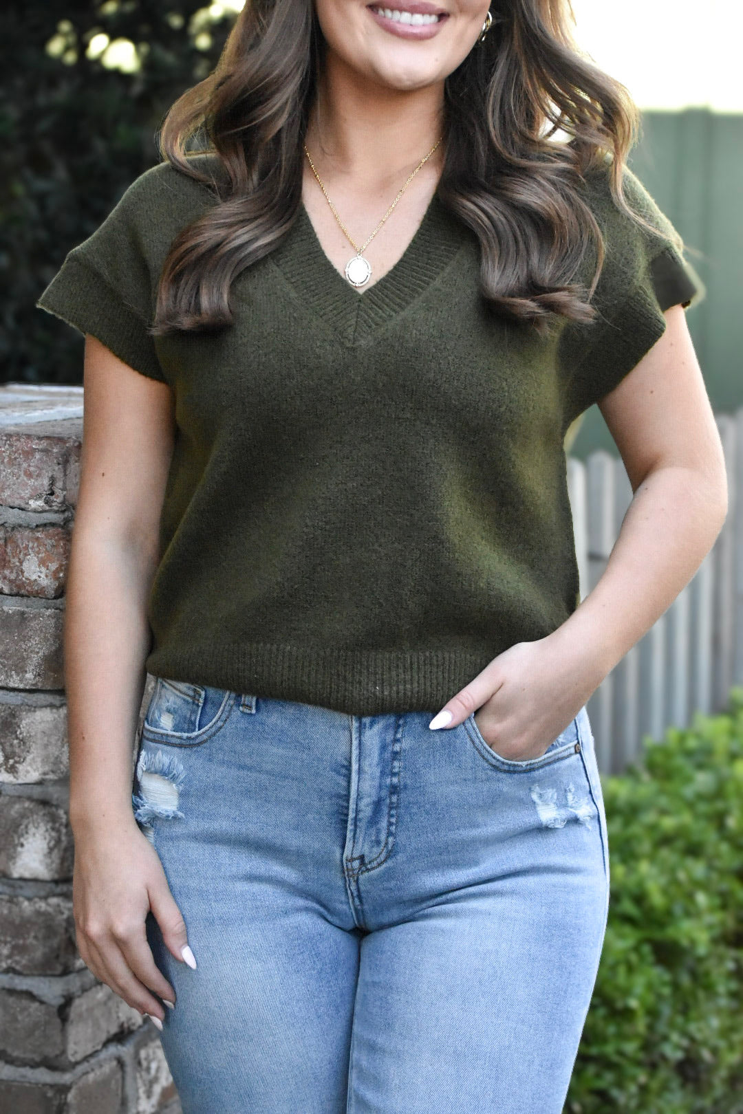 Ann V-Neck Olive Pullover Sweater