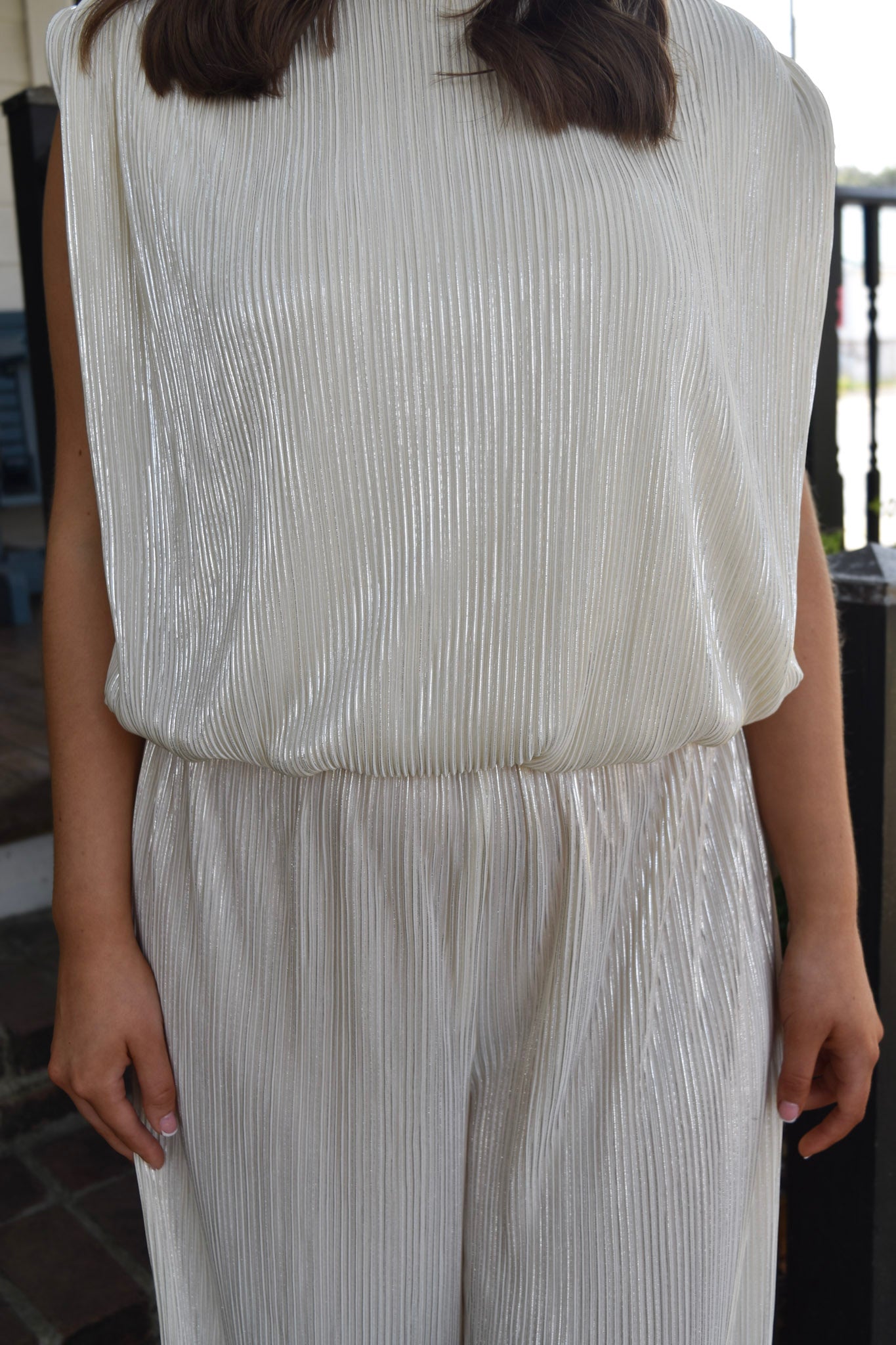 Elegant Style Cream Metallic Pleated Top