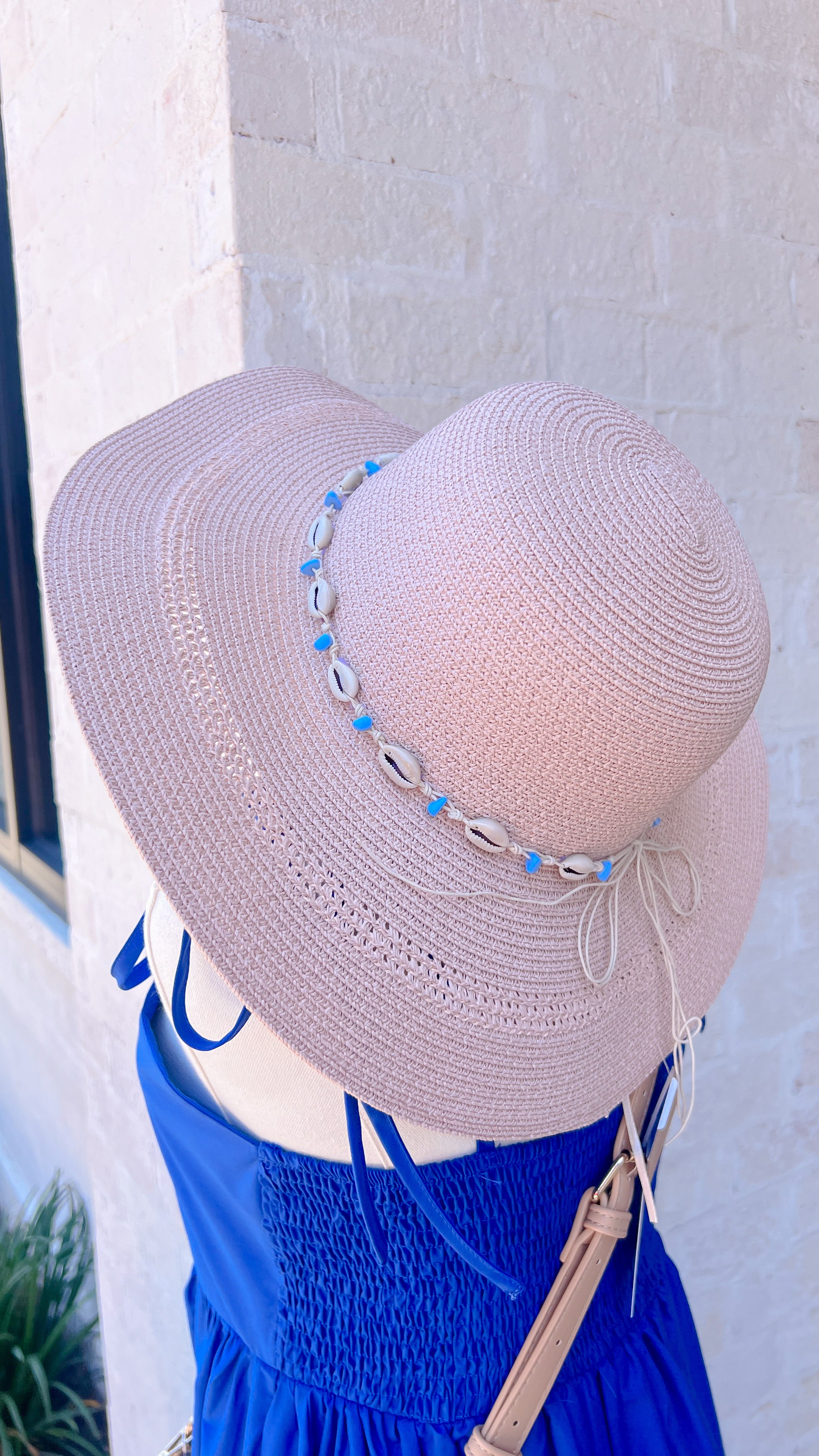 Agatha Seashell Band Blush Hat