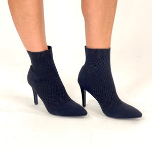 McKinley Black Knit Heel