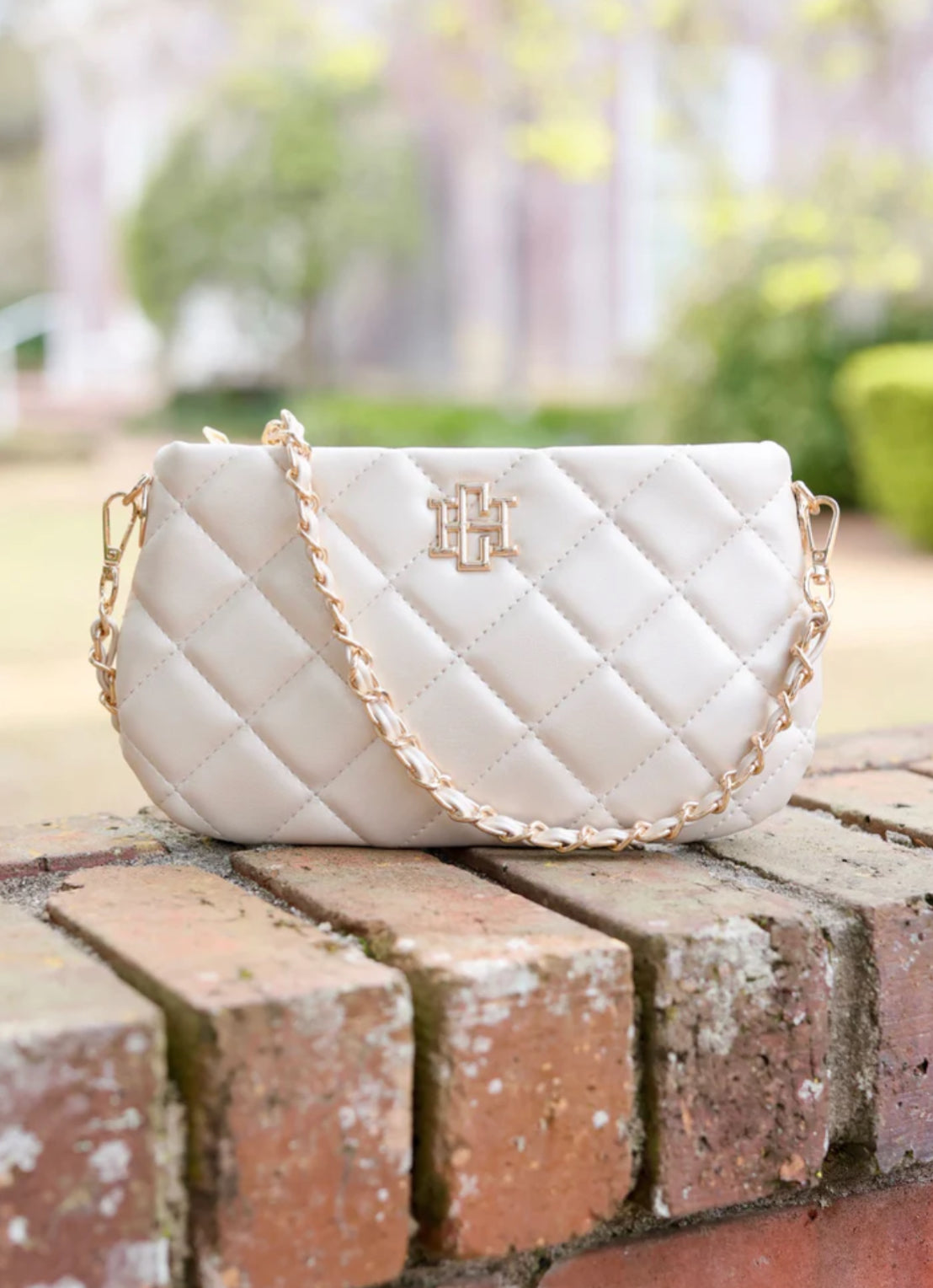 Livi Pearl Quilted Crossbody