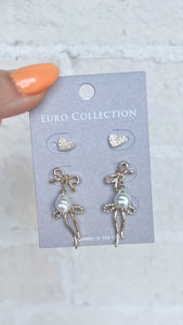 Classy Lady Gold Earring Set