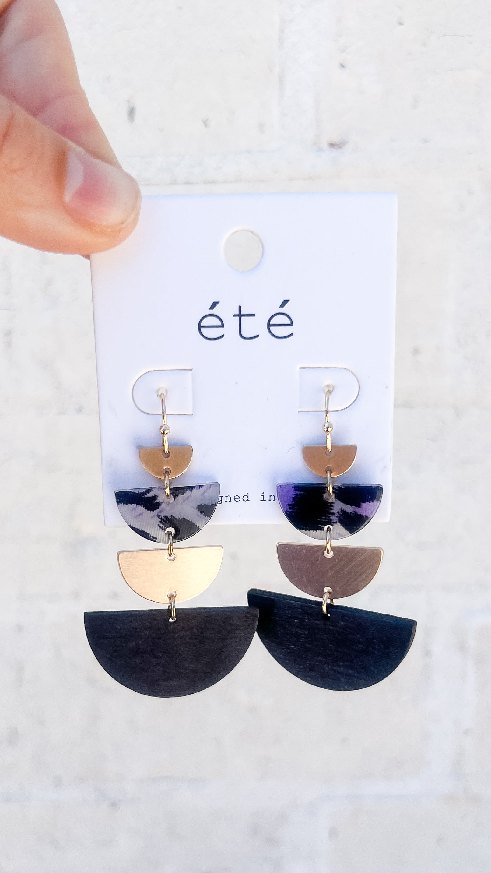 3 Tier Black Gold Earring
