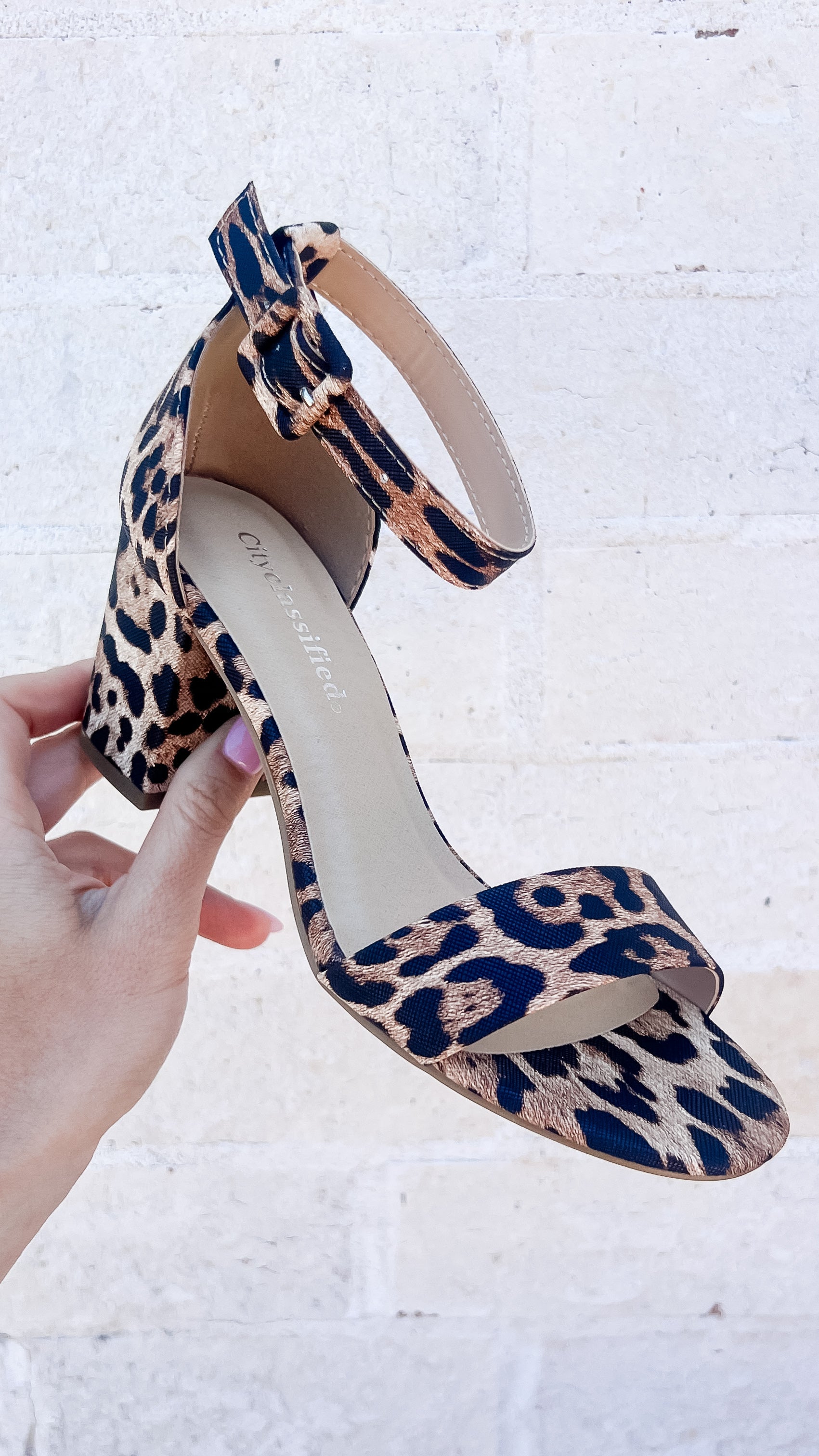 TORI LEOPARD PRINT BLOCK HEEL